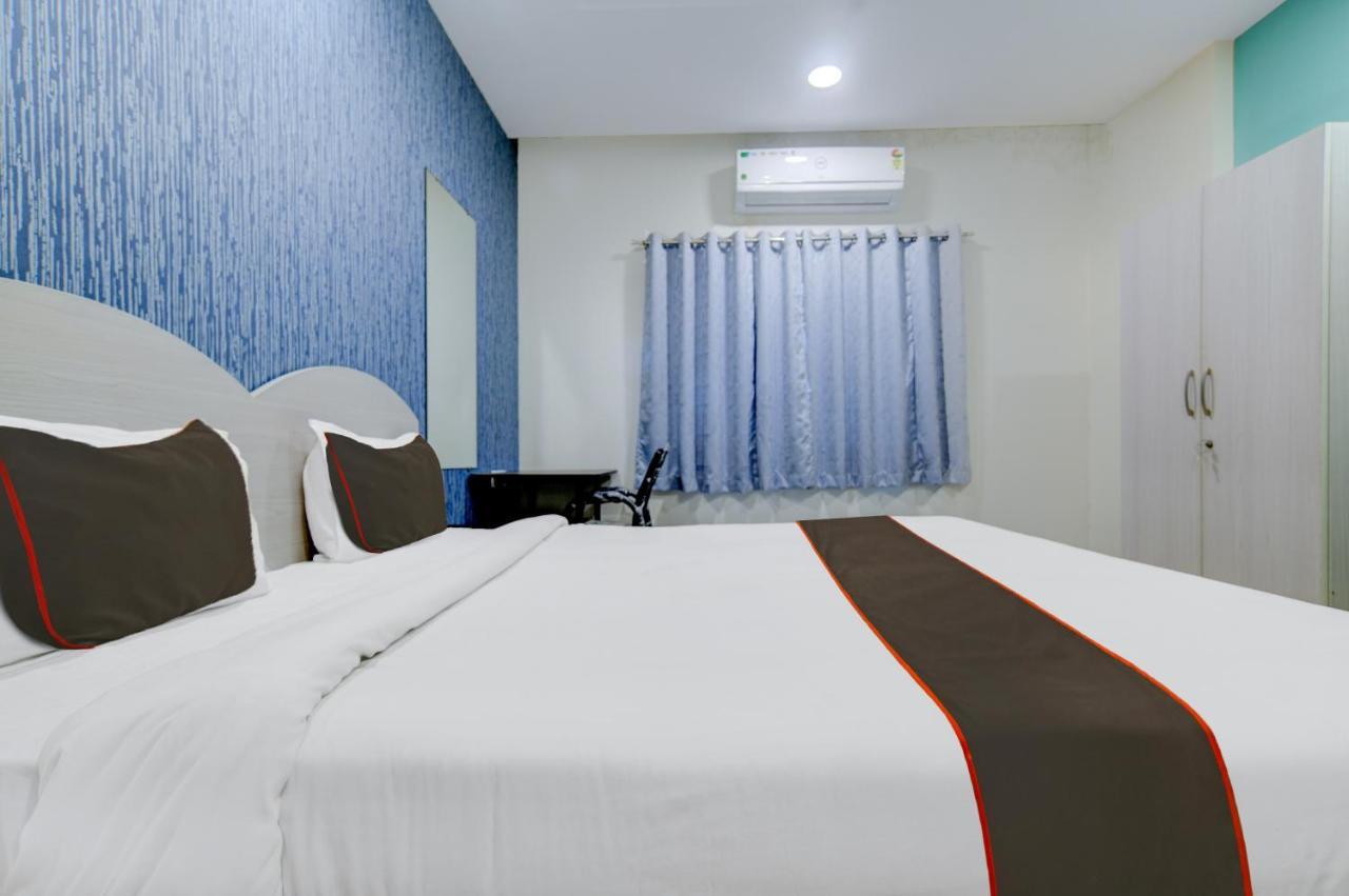 Collection O Ramaya Hotel Indore