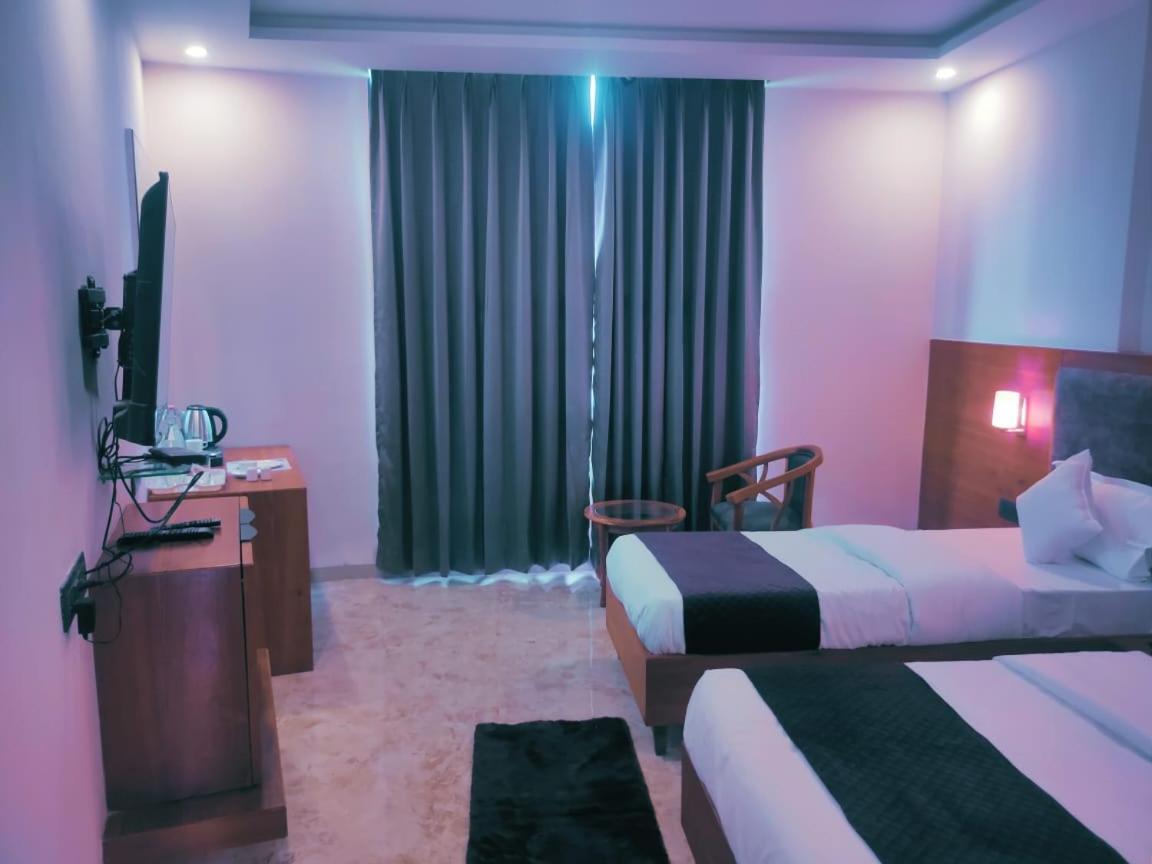Hotel Sukoon Signature