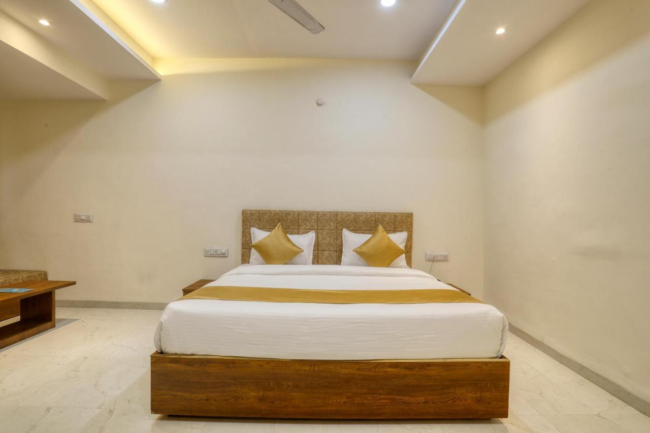 Hotel Konark - Vijay Nagar Indore