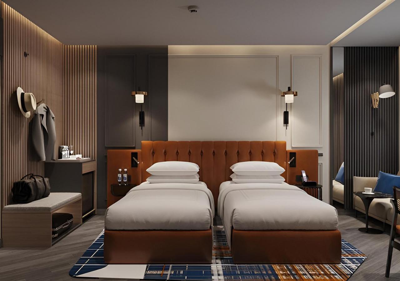 Hotel Ramada Encore By Wyndham Nipania *