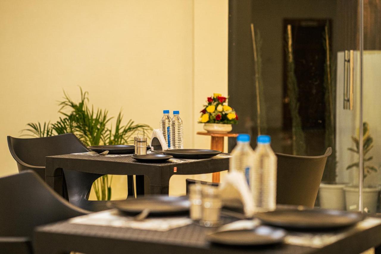 The Havelock By Playsales 3* Indore