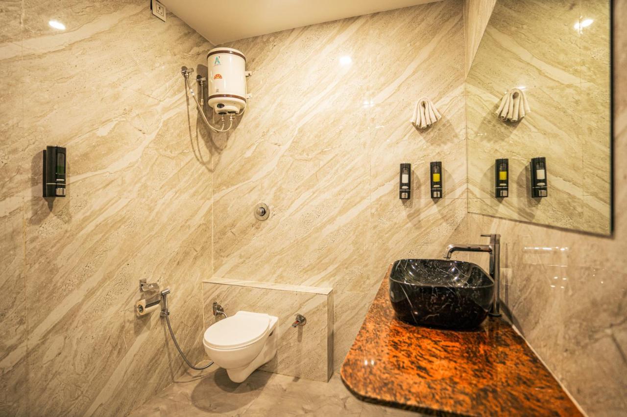 The Havelock By Playsales 3*
