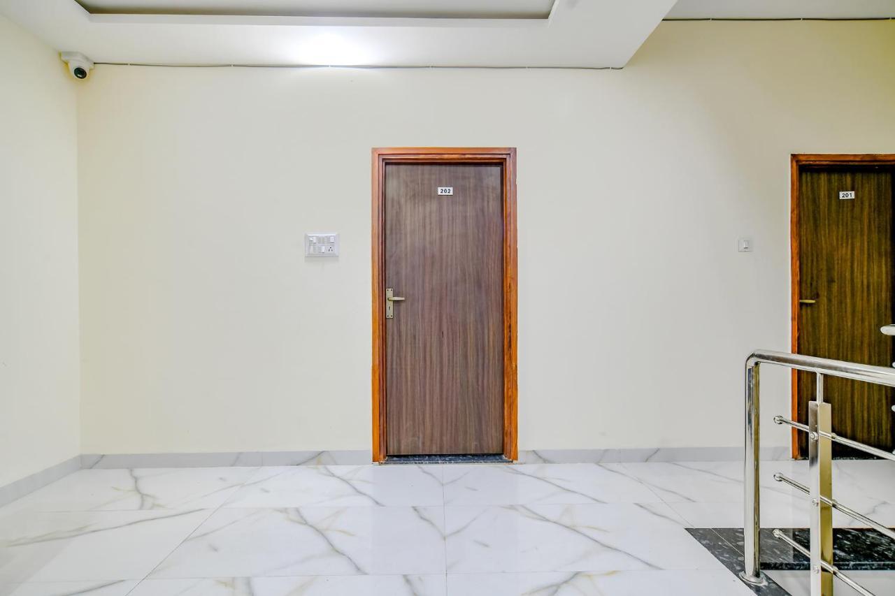 Fabhotel Dr Greens Indore