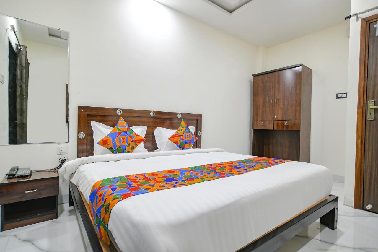 Fabhotel Dr Greens 3*