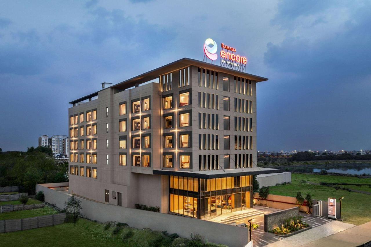 Hotel Ramada Encore By Wyndham Nipania Indore