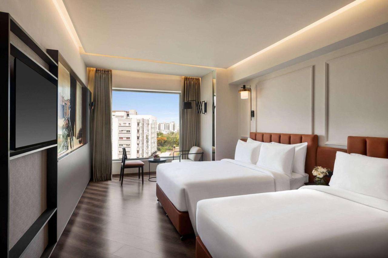 Hotel Ramada Encore By Wyndham Nipania