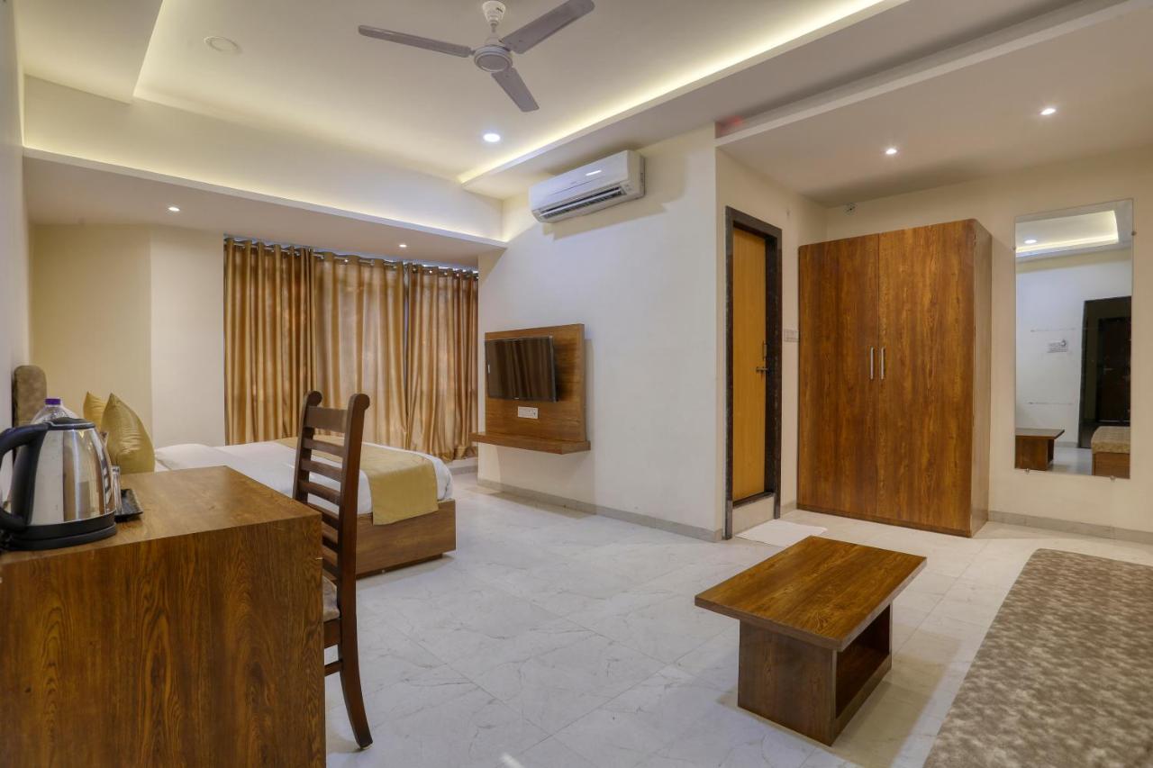 Konark - Vijay Nagar 3*