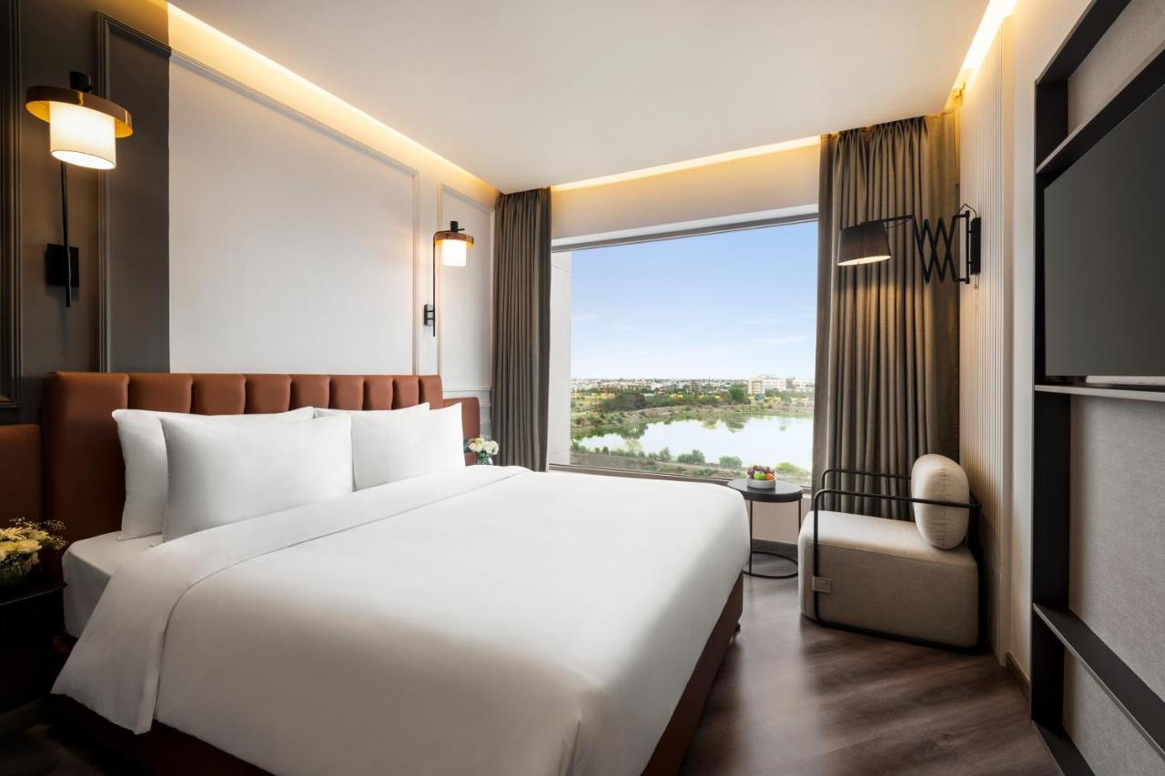 Ramada Encore By Wyndham Nipania Hotel