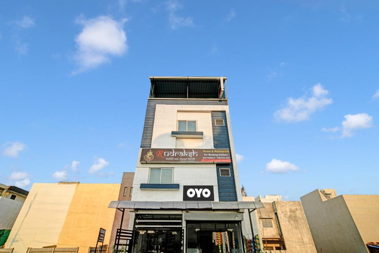 Oyo Flagship Rudraksh Indore