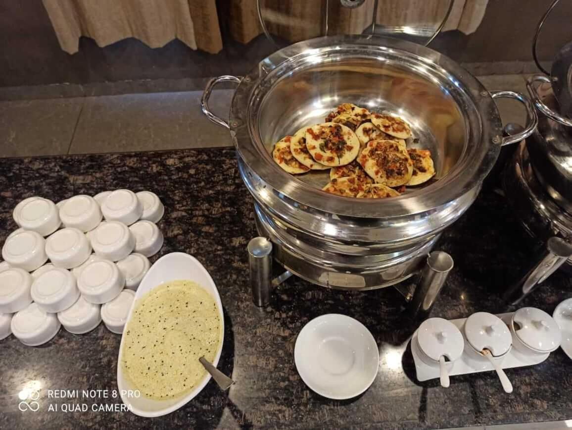 Hotel Signature Planet Indore