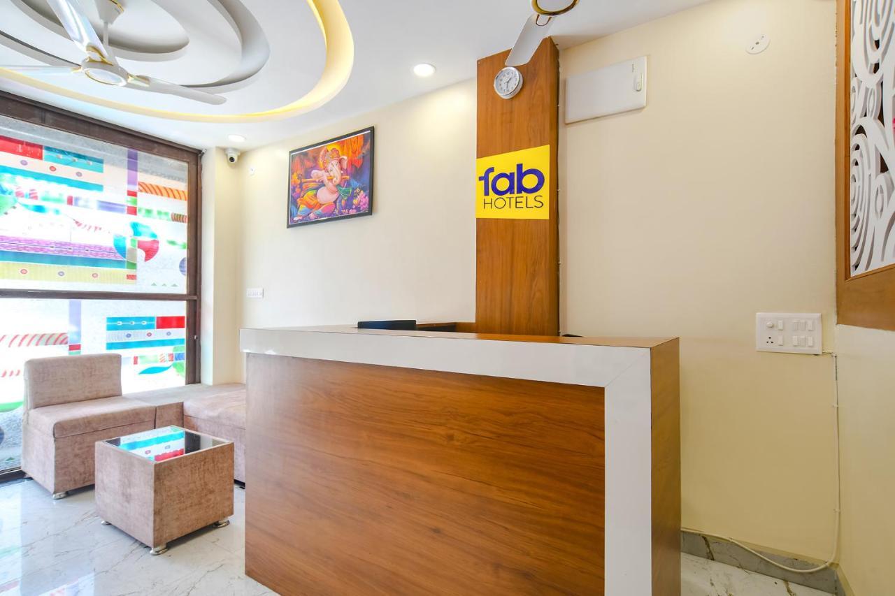 Hotel Fabhotel Atharv