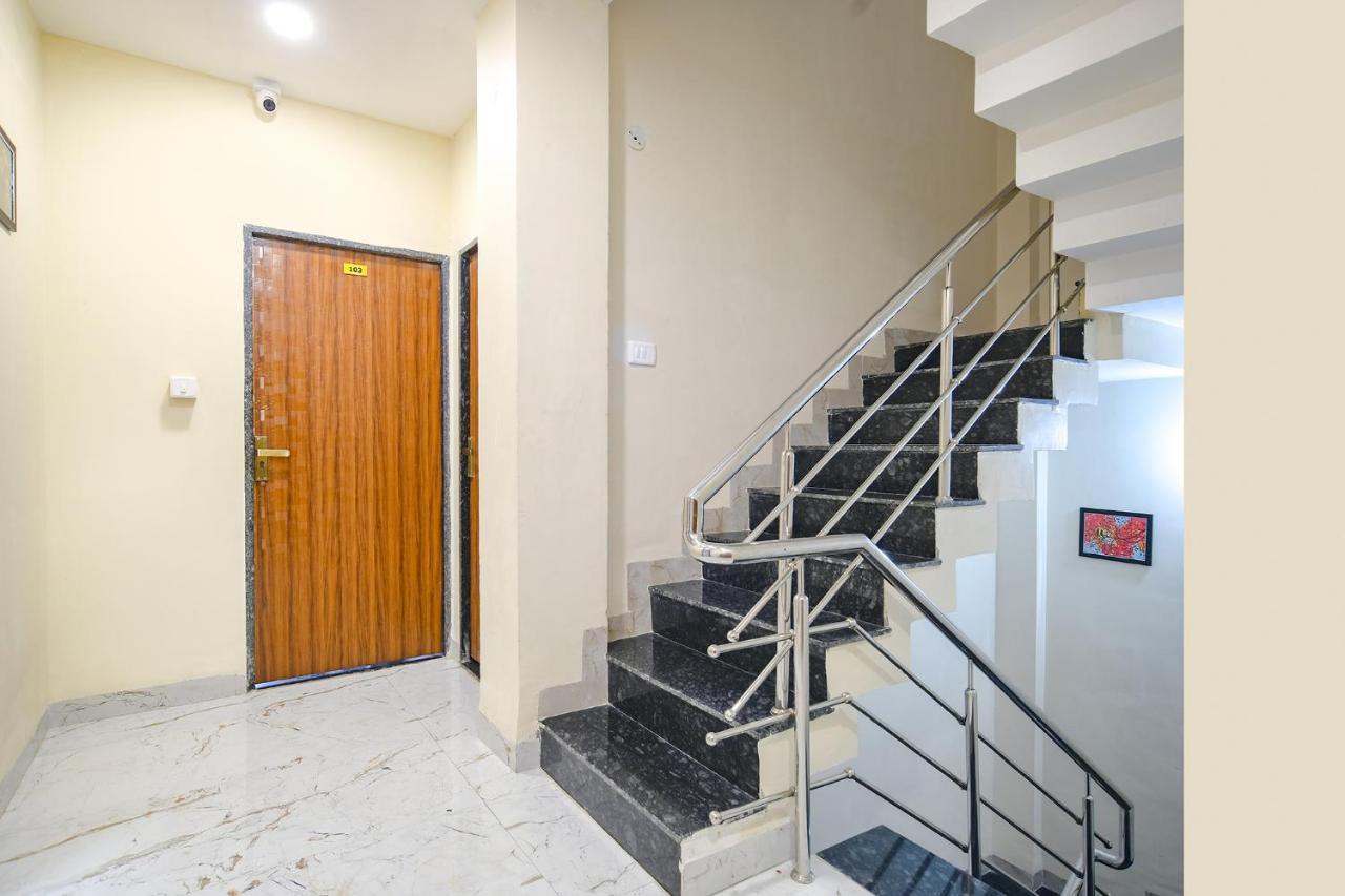 Fabhotel Atharv 3*