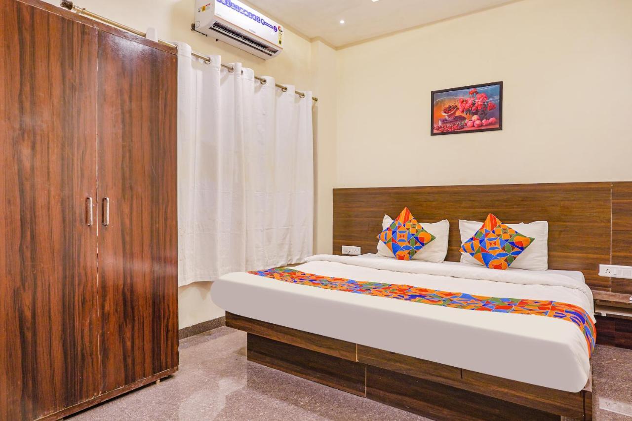 Hotel O Desire 3*