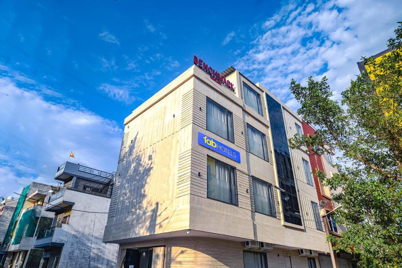 Fabhotel Benchmark Hotel 3*