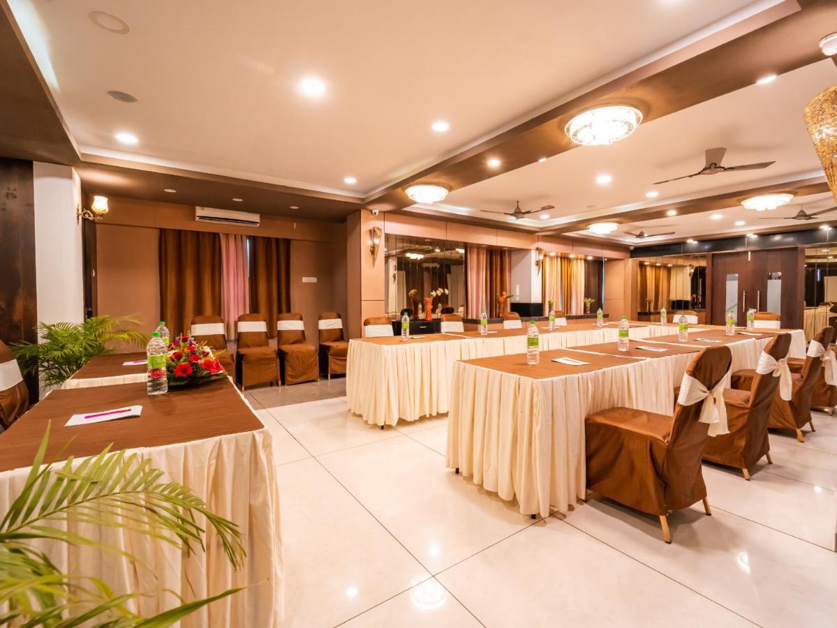 Hotel Signature Planet Indore