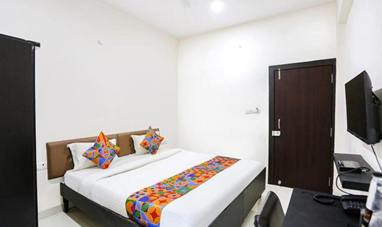 Fabhotel Fortune Residency 3*