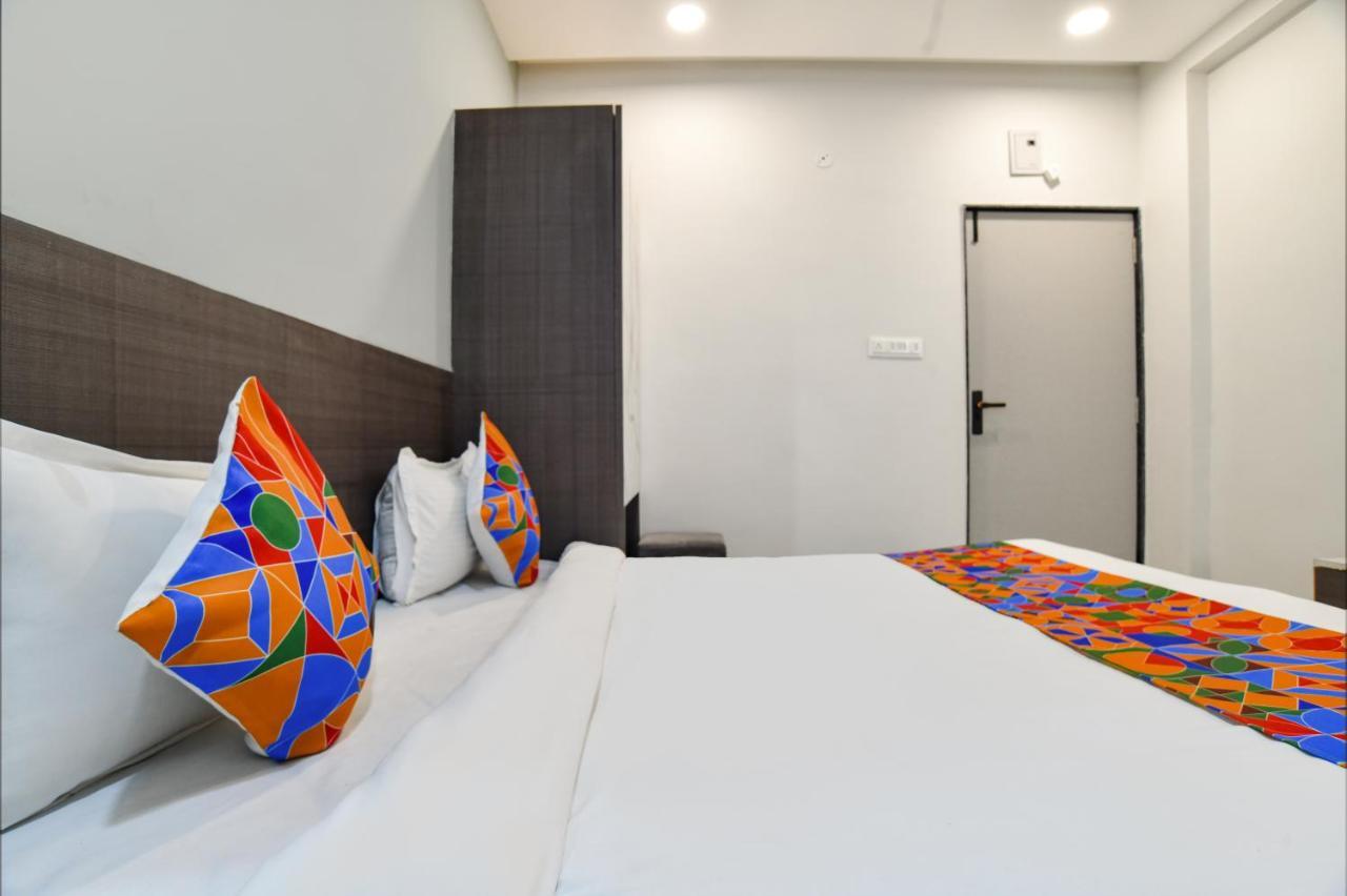 Fabhotel Dev's Indore