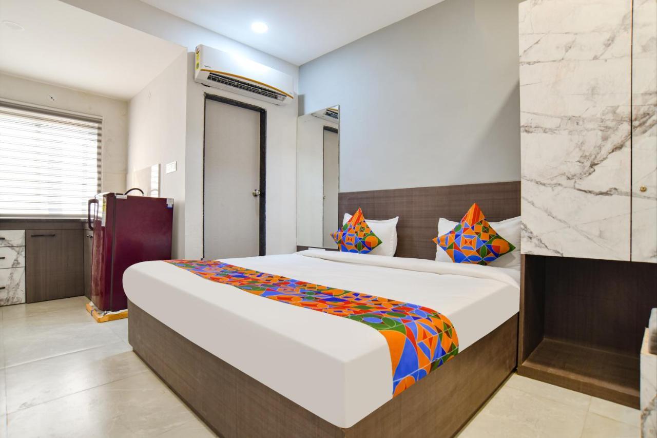 Fabhotel Dev's Hotel
