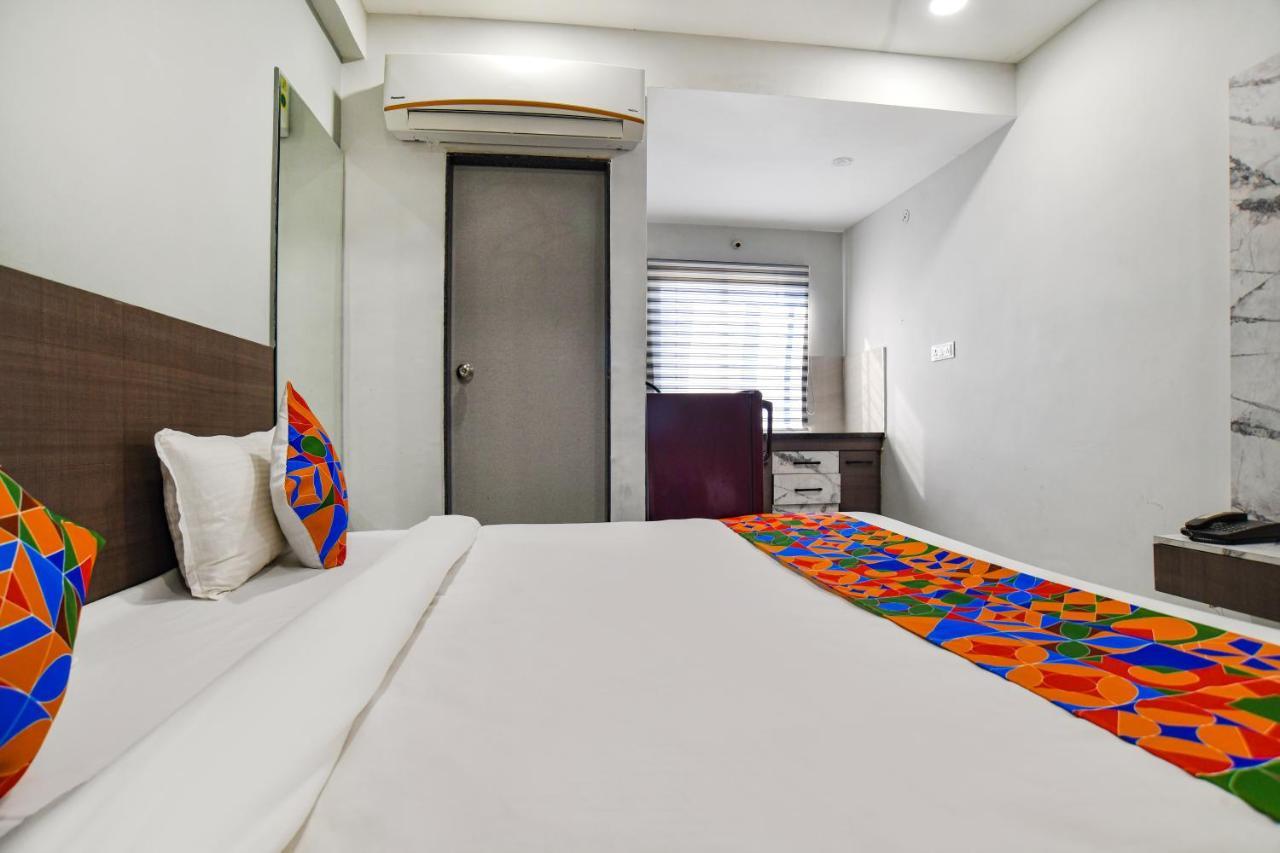Hotel Fabhotel Dev's Indore