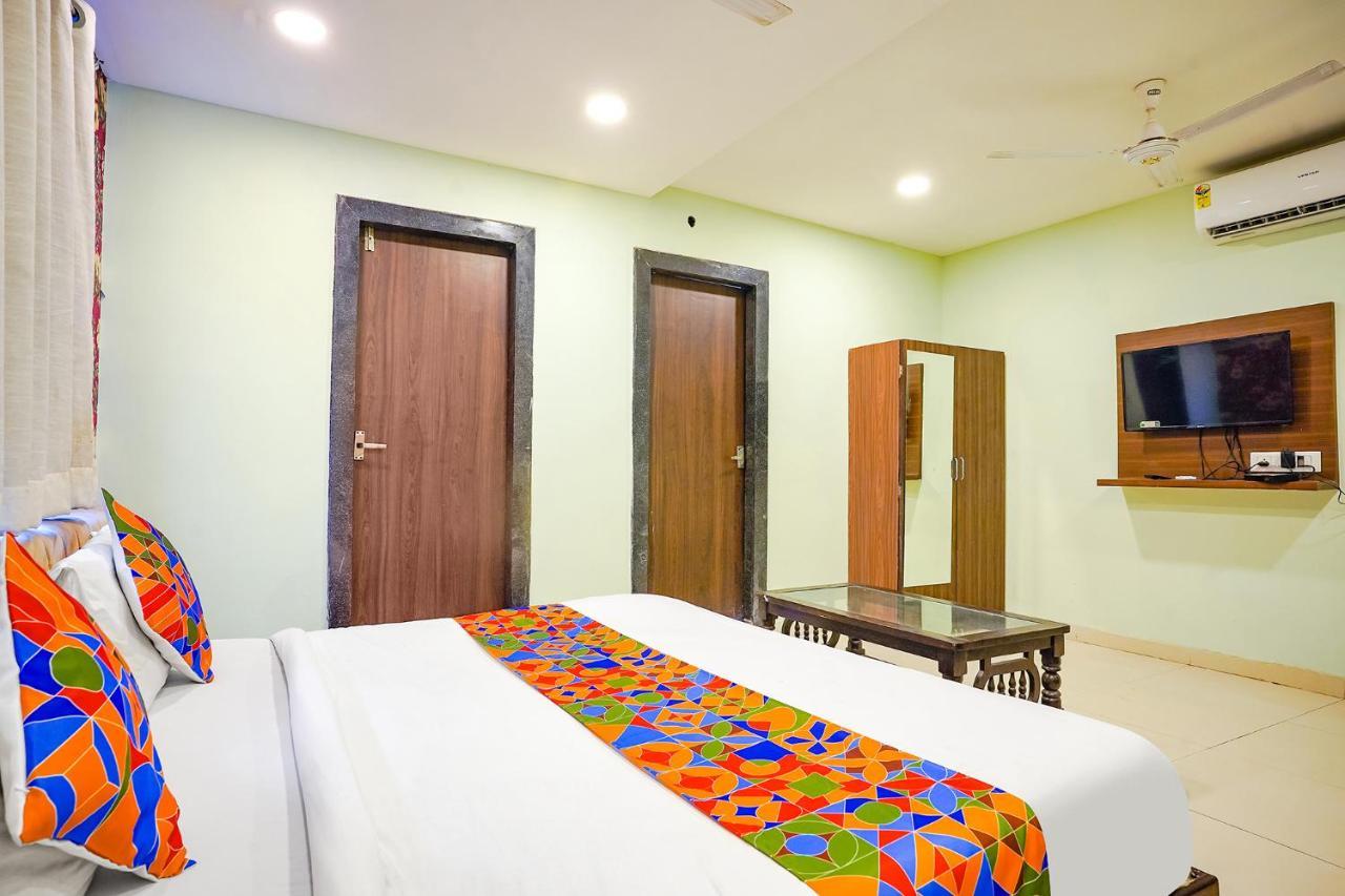 Fabhotel Uday Hotel