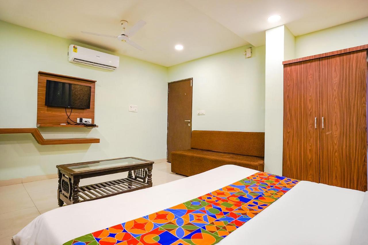 Fabhotel Uday