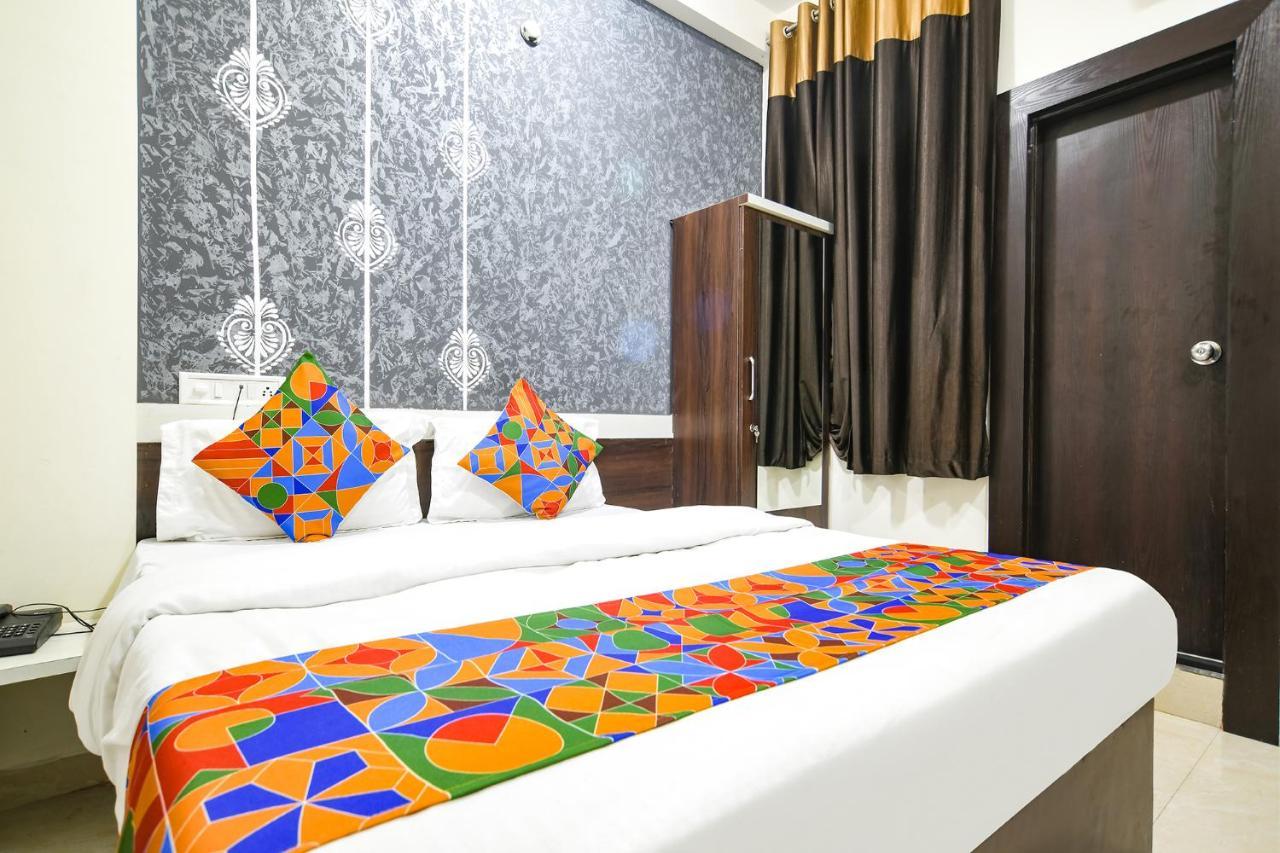 Hotel Fabexpress Sp7