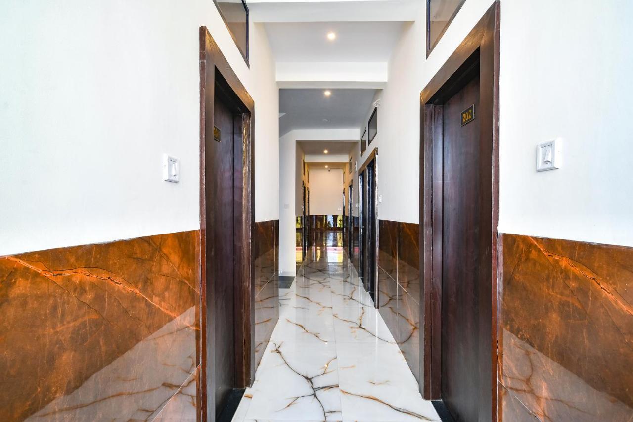 Fabexpress Sp7 Hotel Indore