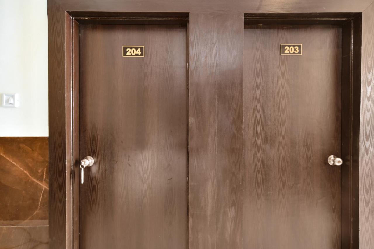 Hotel Fabexpress Sp7 3*