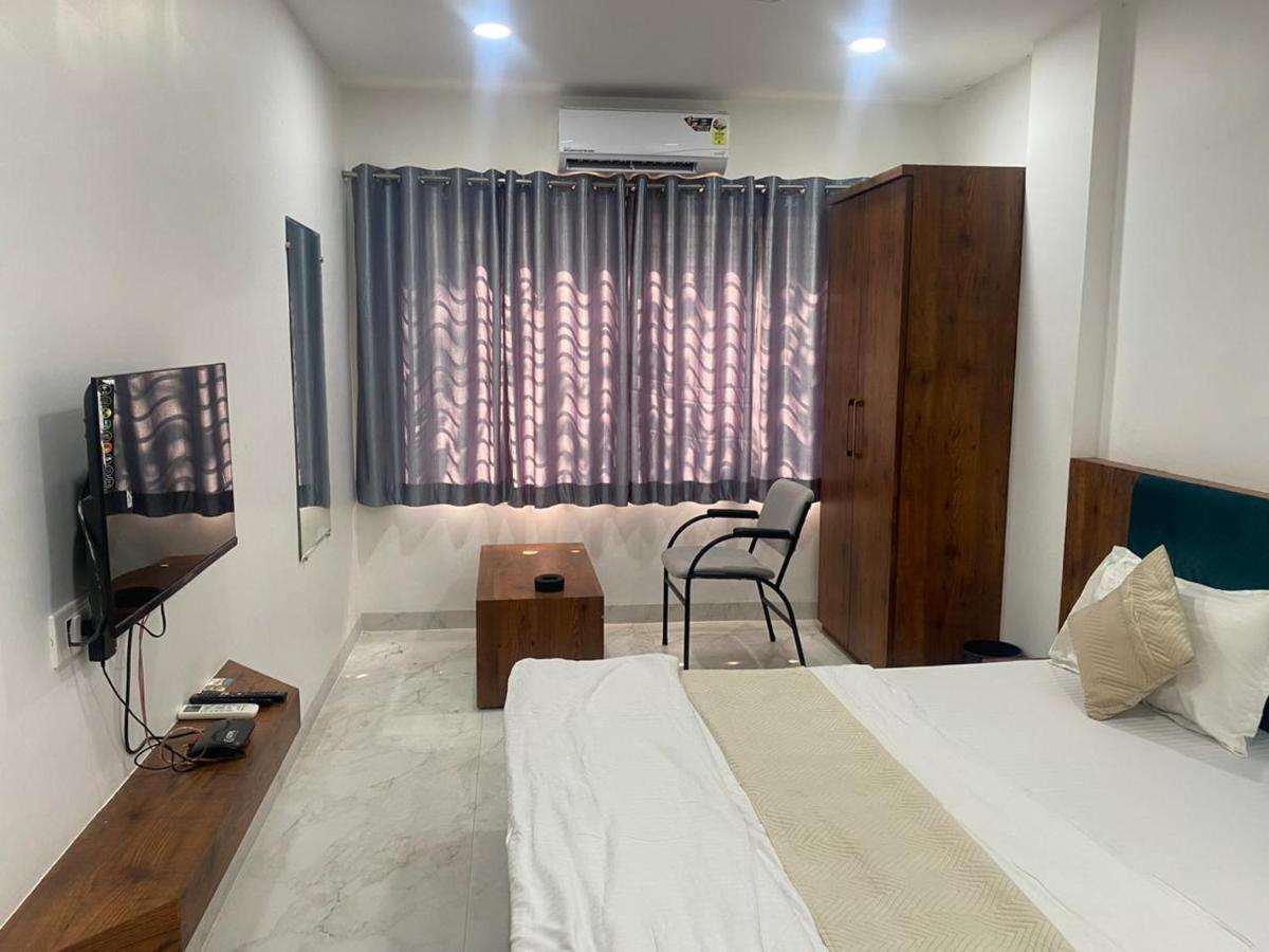 Suraj Hotel