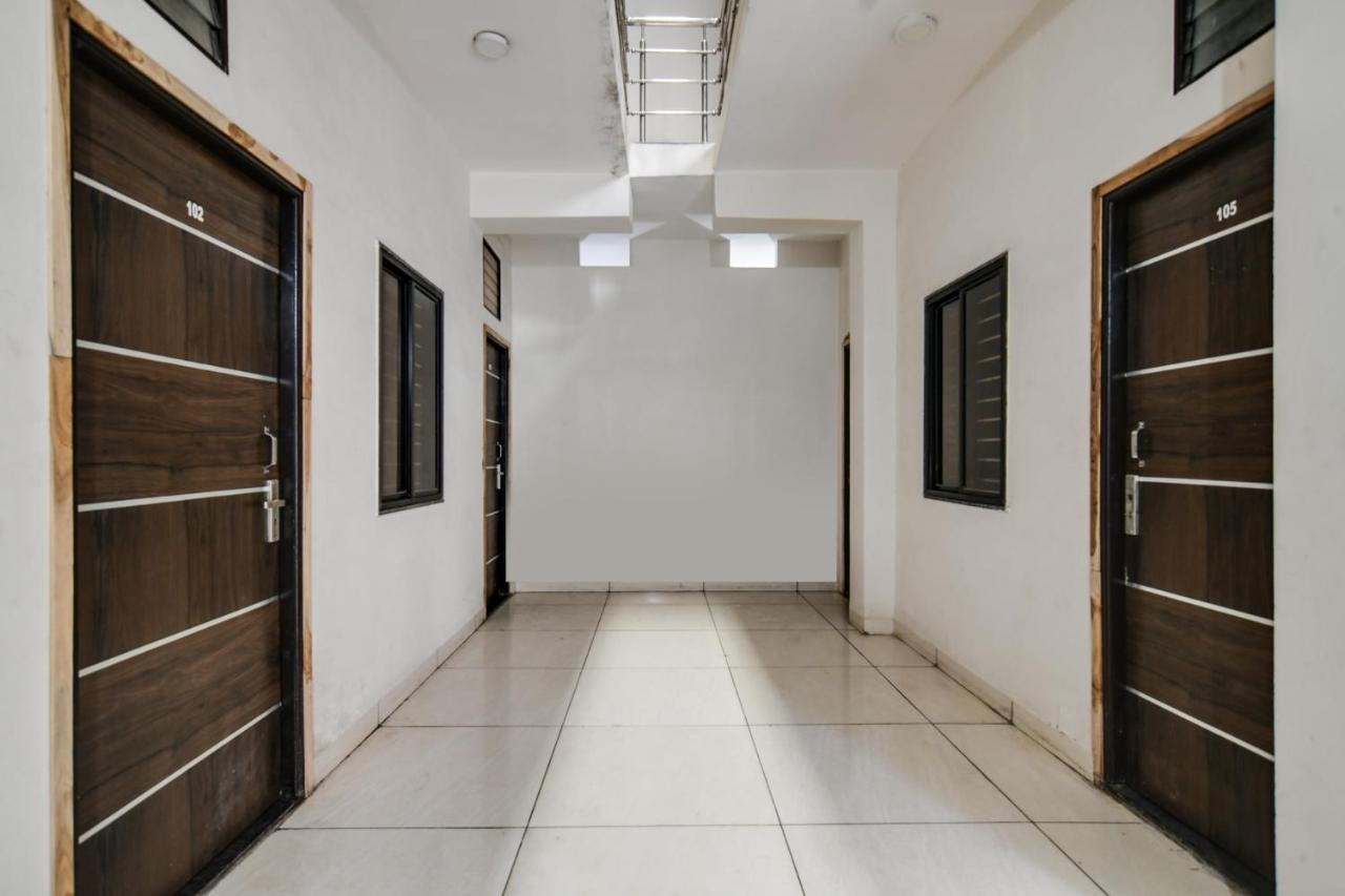 Hotel Oyo Flagship Zoyo 3*