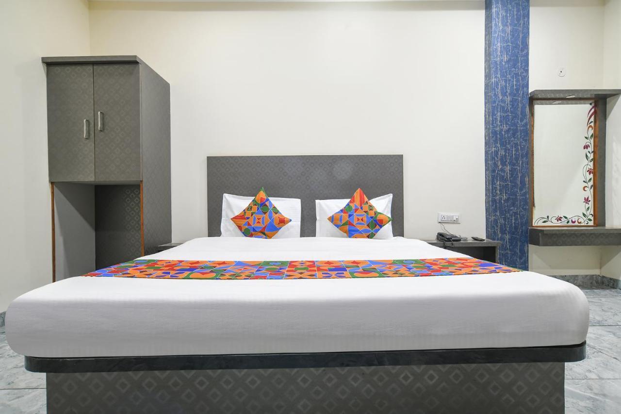 Fabhotel Shree Khatu Shyam Palace 3*