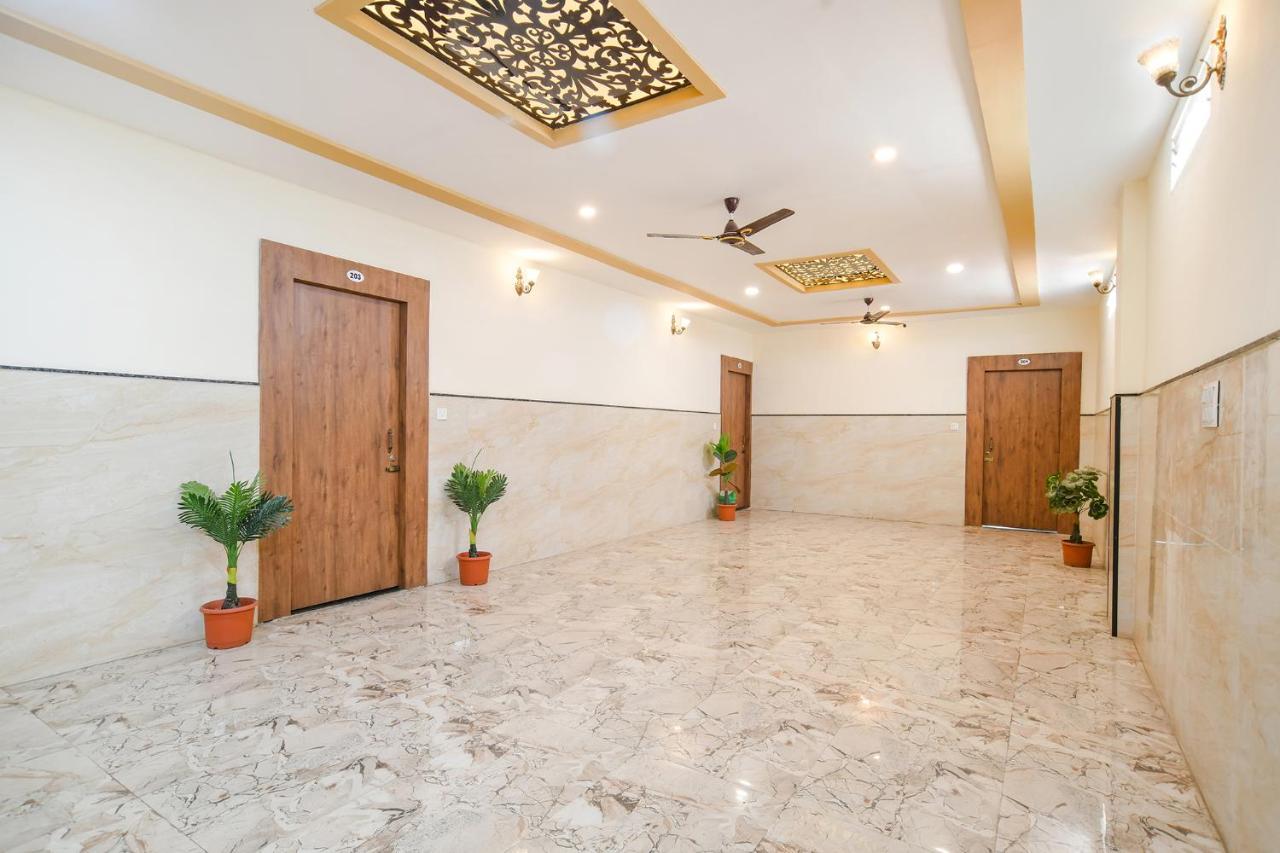Hotel Fabhotel Shree Khatu Shyam Palace 3*