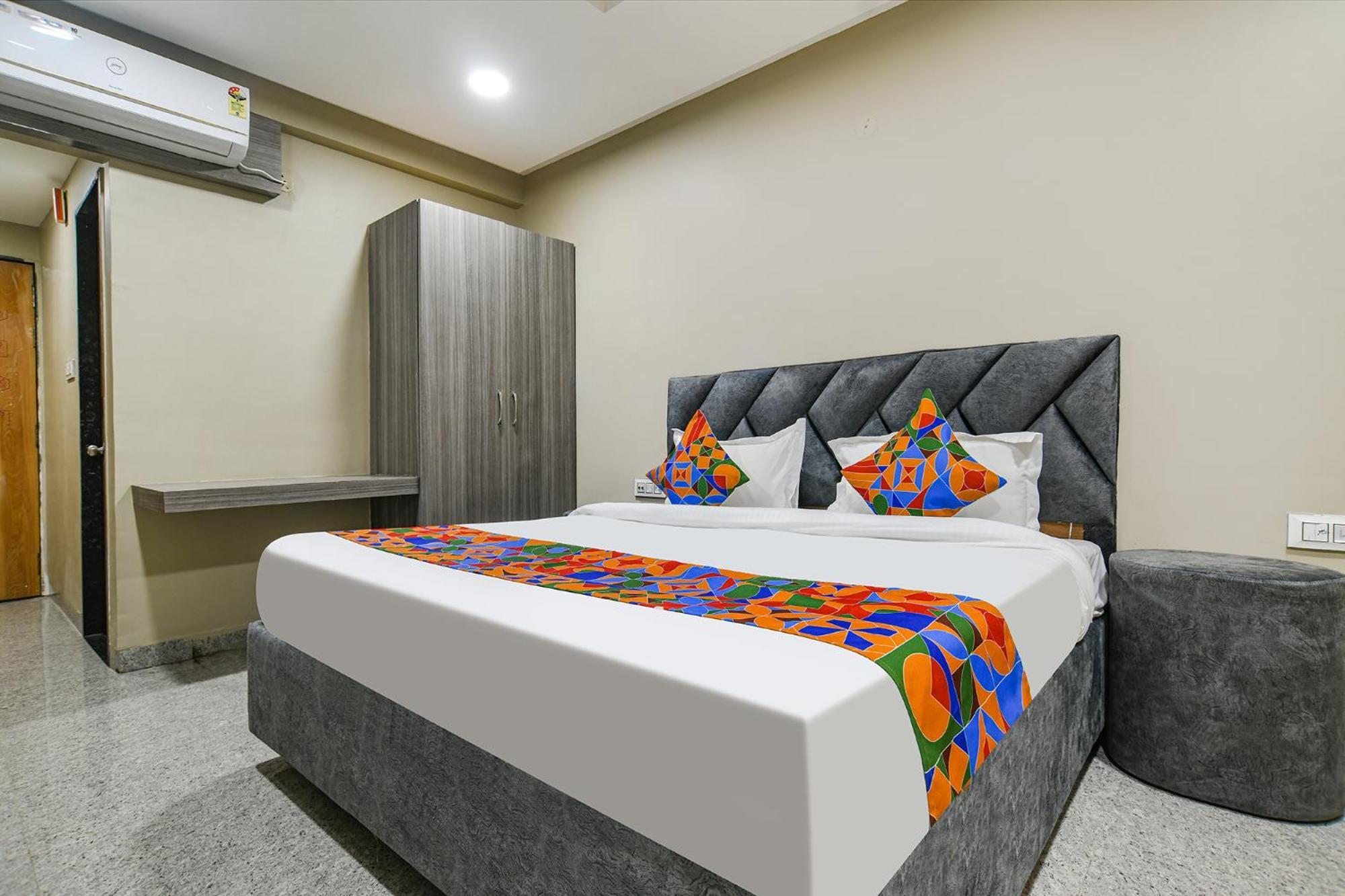 Hotel Fabhotel Classic Indore