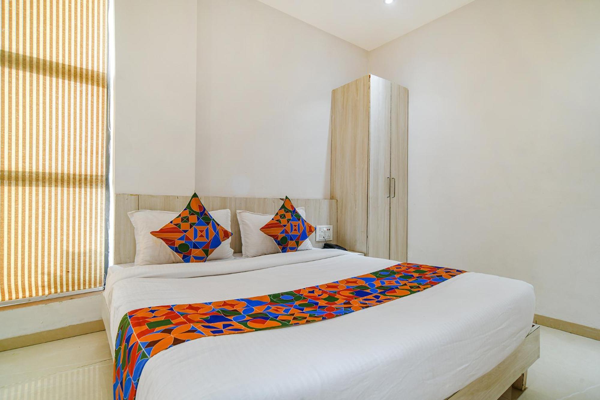 Fabhotel Blue Ocean 3*