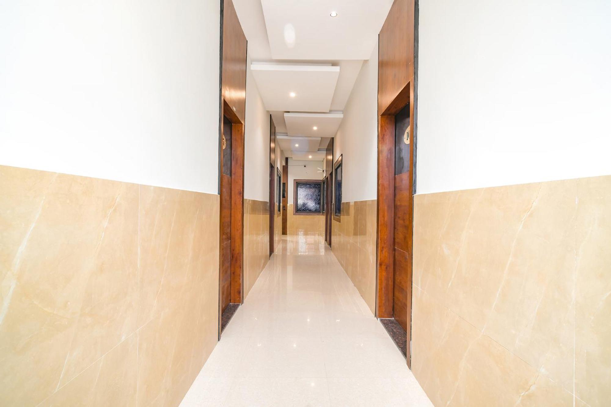 O Ashiyana Hotel