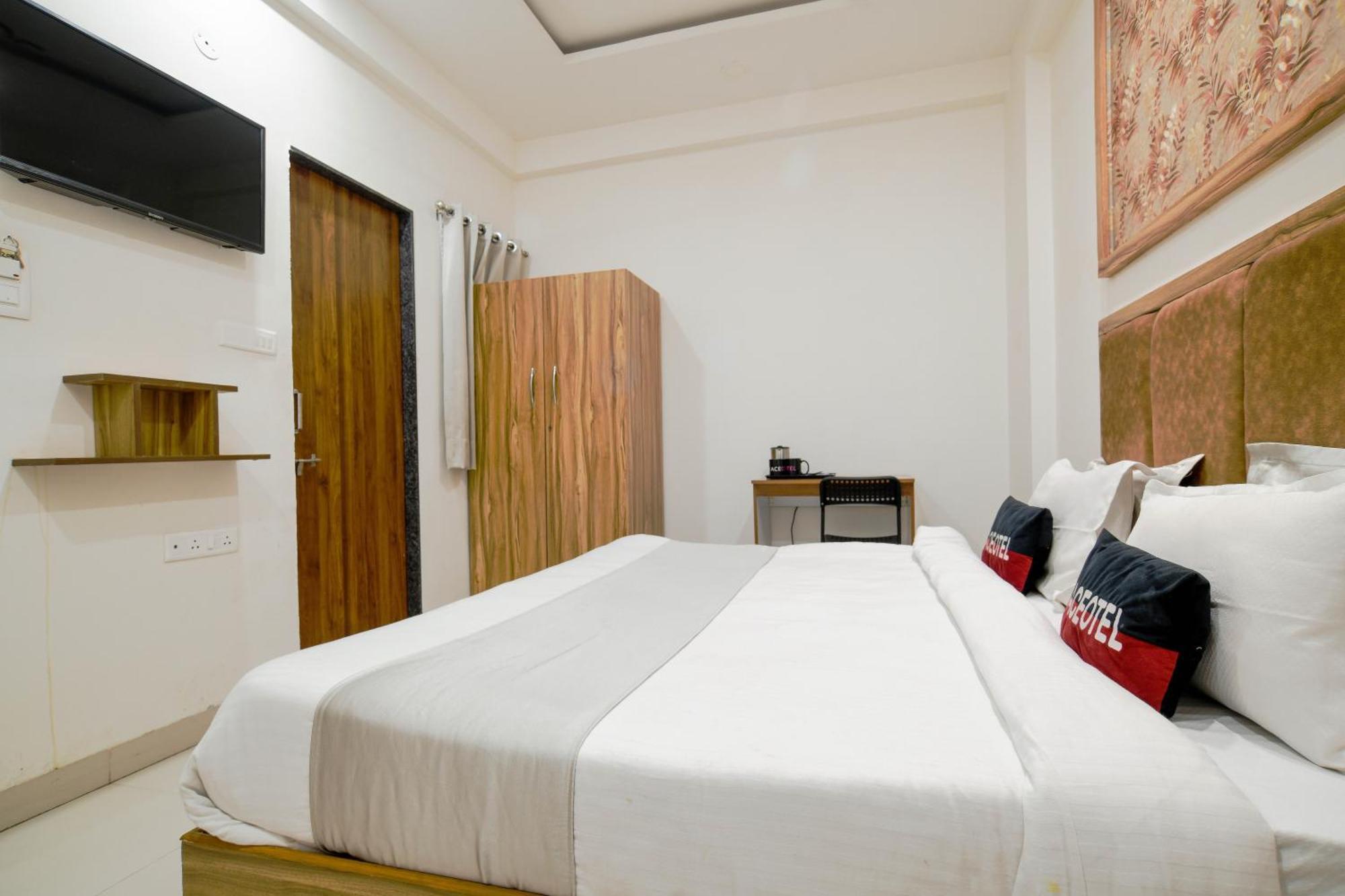 Aceotel Flamingo Hotel