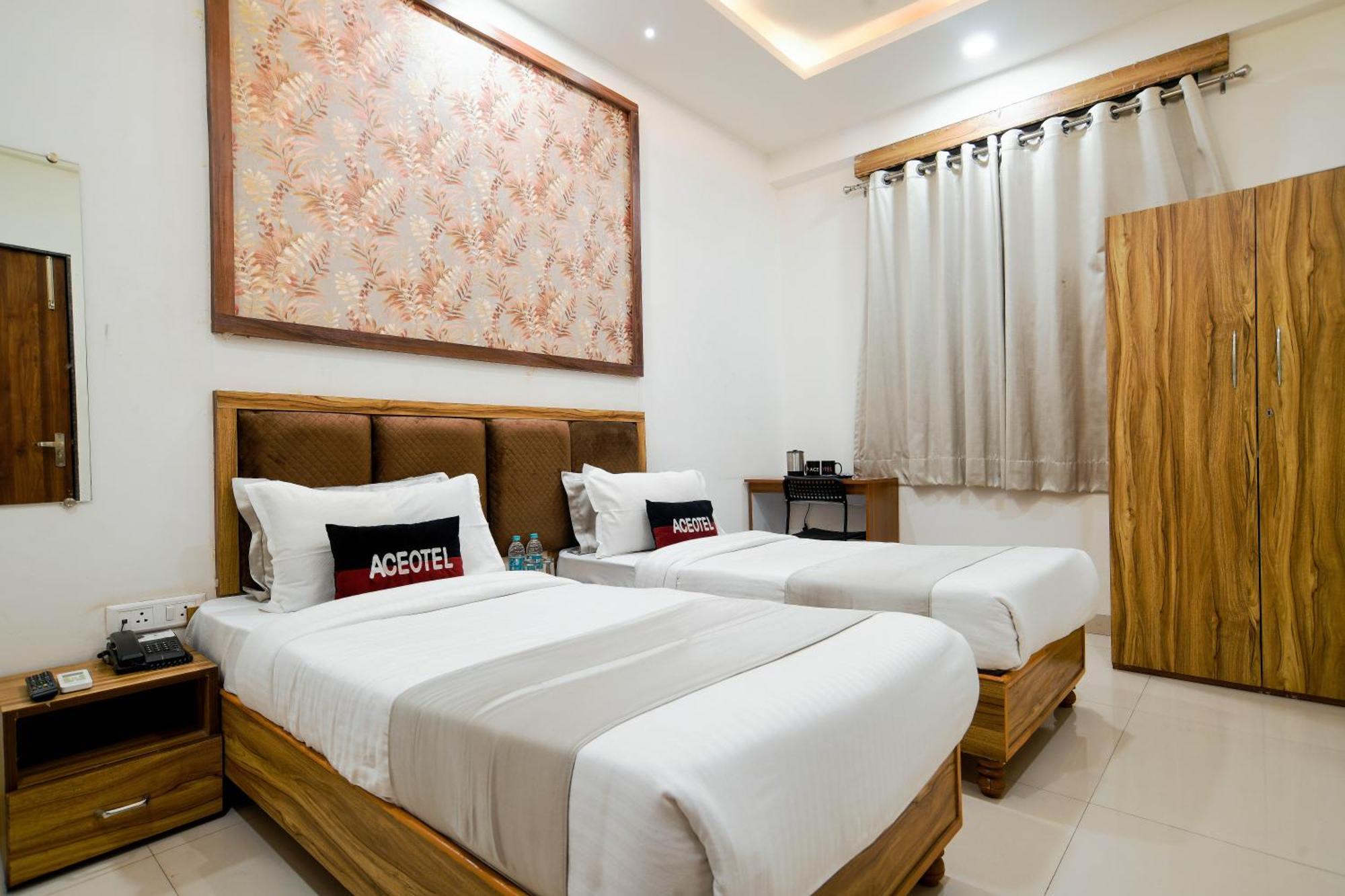 Aceotel Flamingo 3*