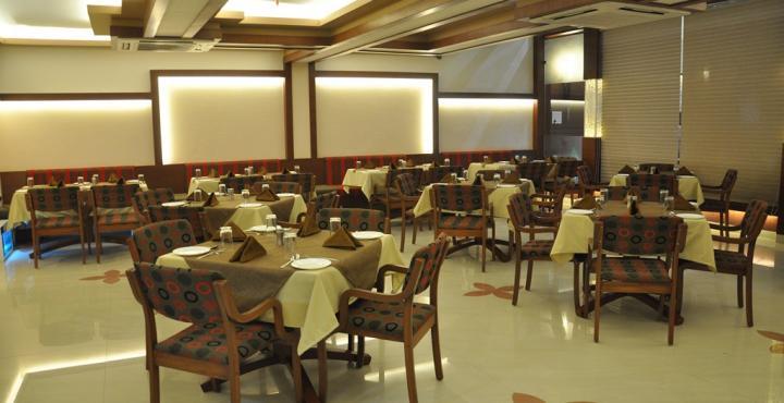 Fabhotel Amrit Residency Hotel Indore