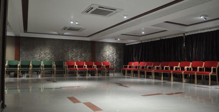 Hotel Fabhotel Amrit Residency 3*