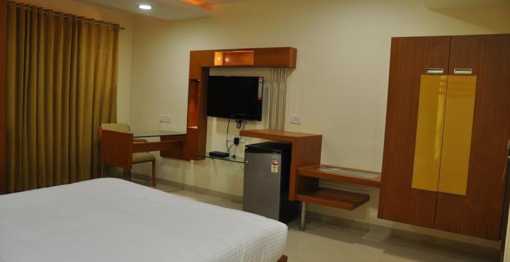 Fabhotel Amrit Residency Hotel Indore