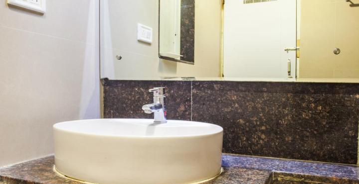 Paradise Hotel Indore