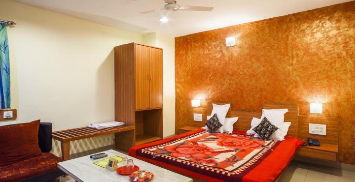 Paradise Indore