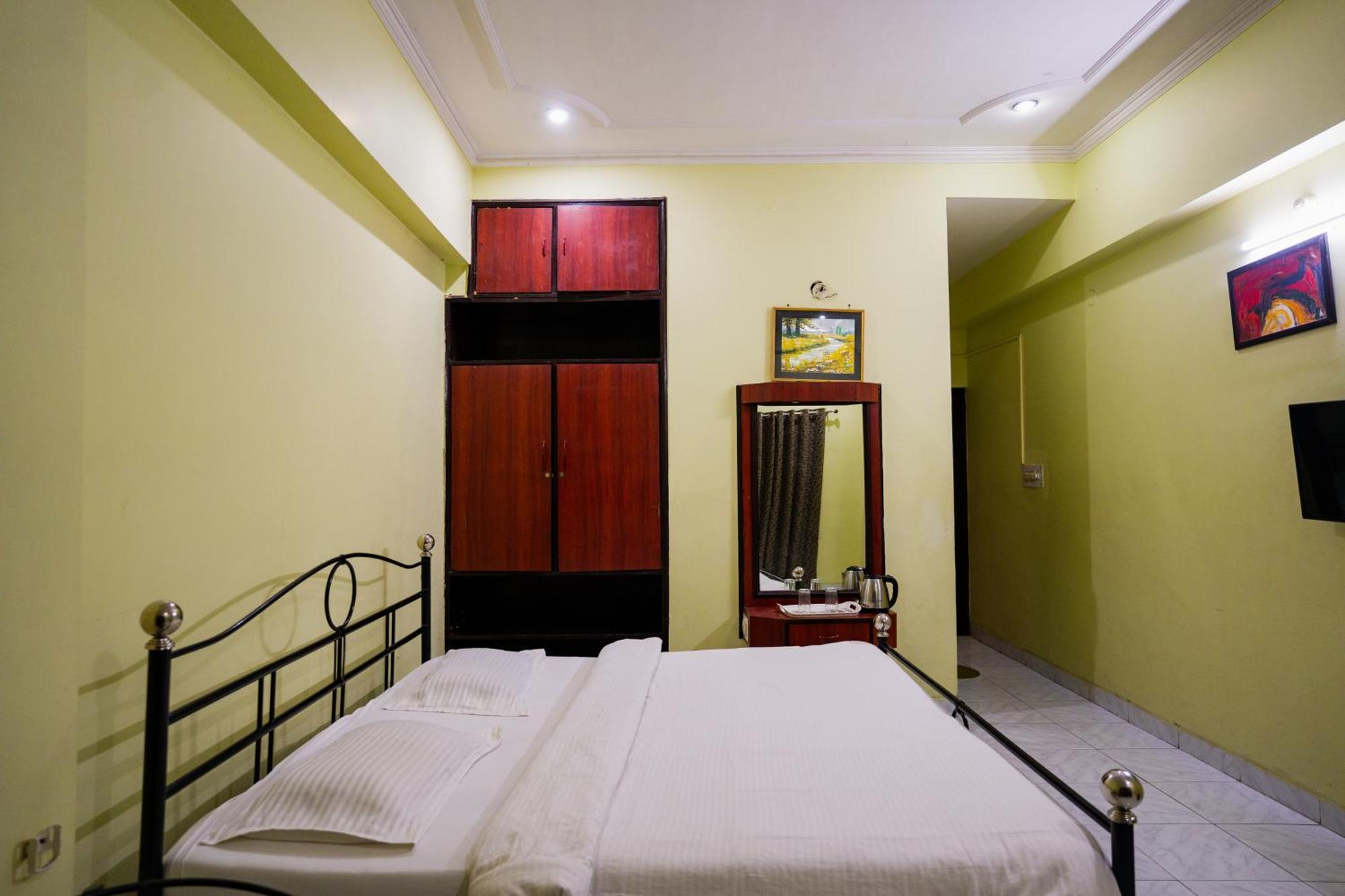 Guest house Girdhar Mahal Indore