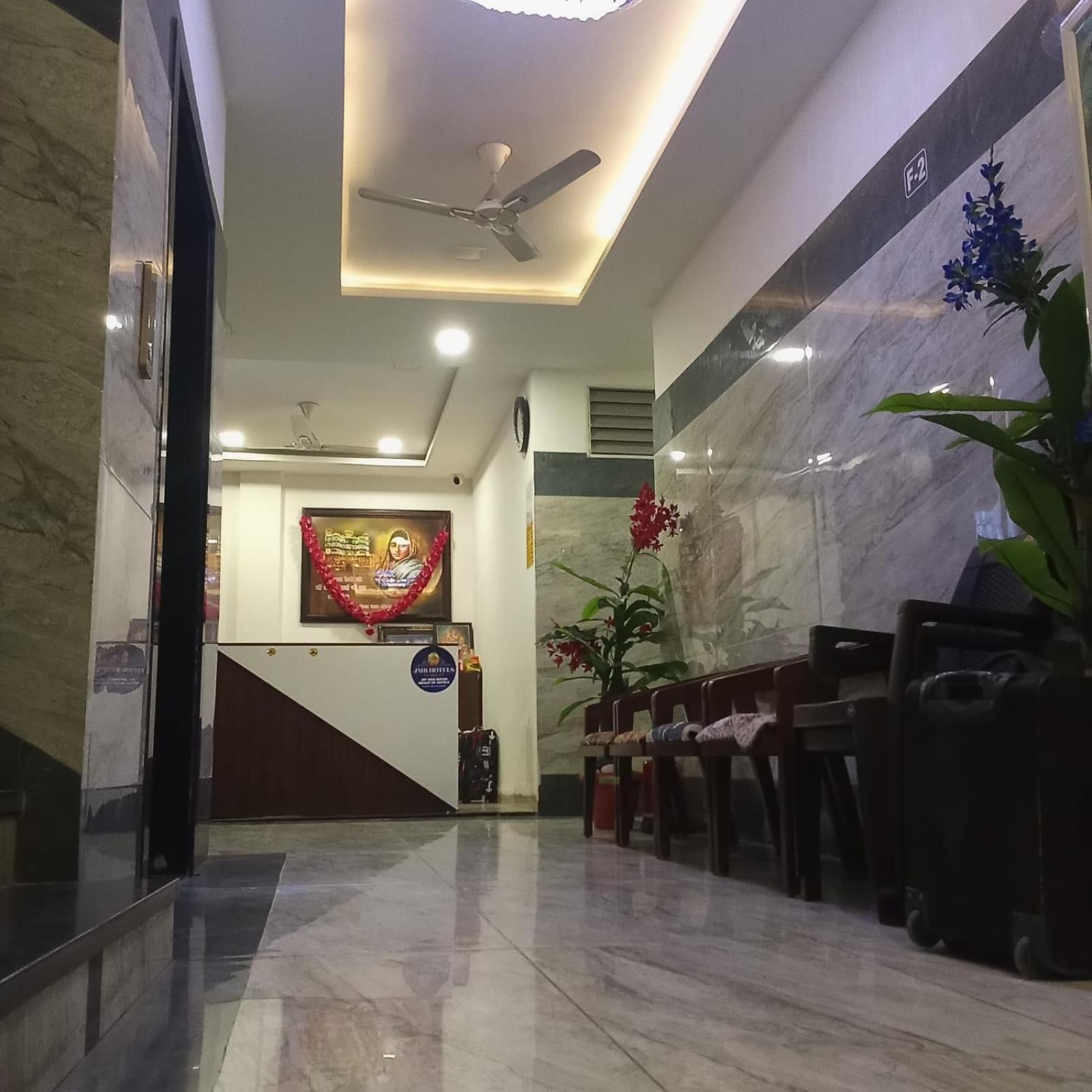 Lakshya Sheesh Mahal Indore