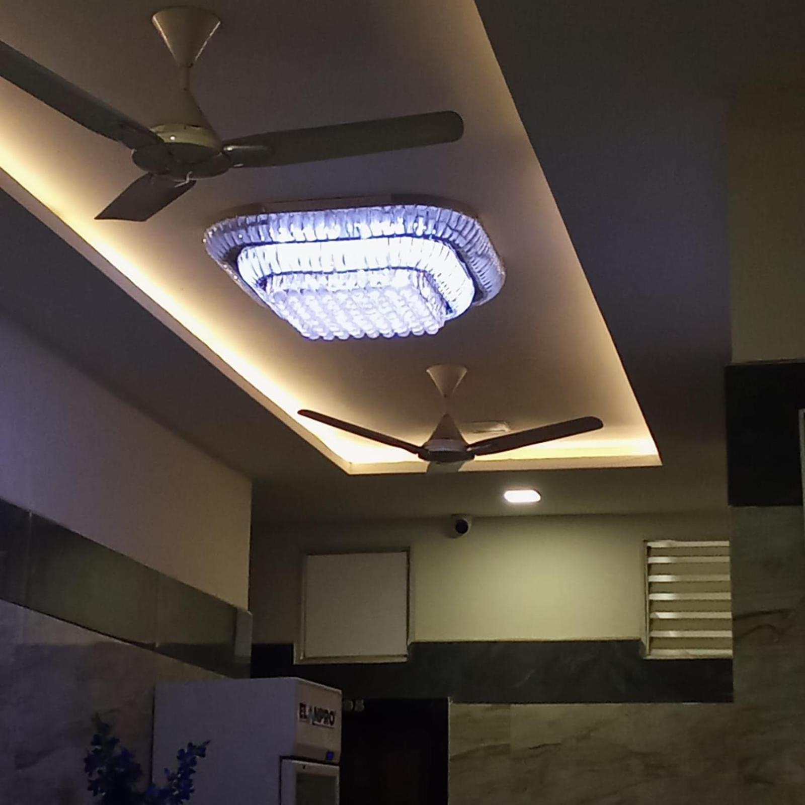 Lakshya Sheesh Mahal Hotel 2*