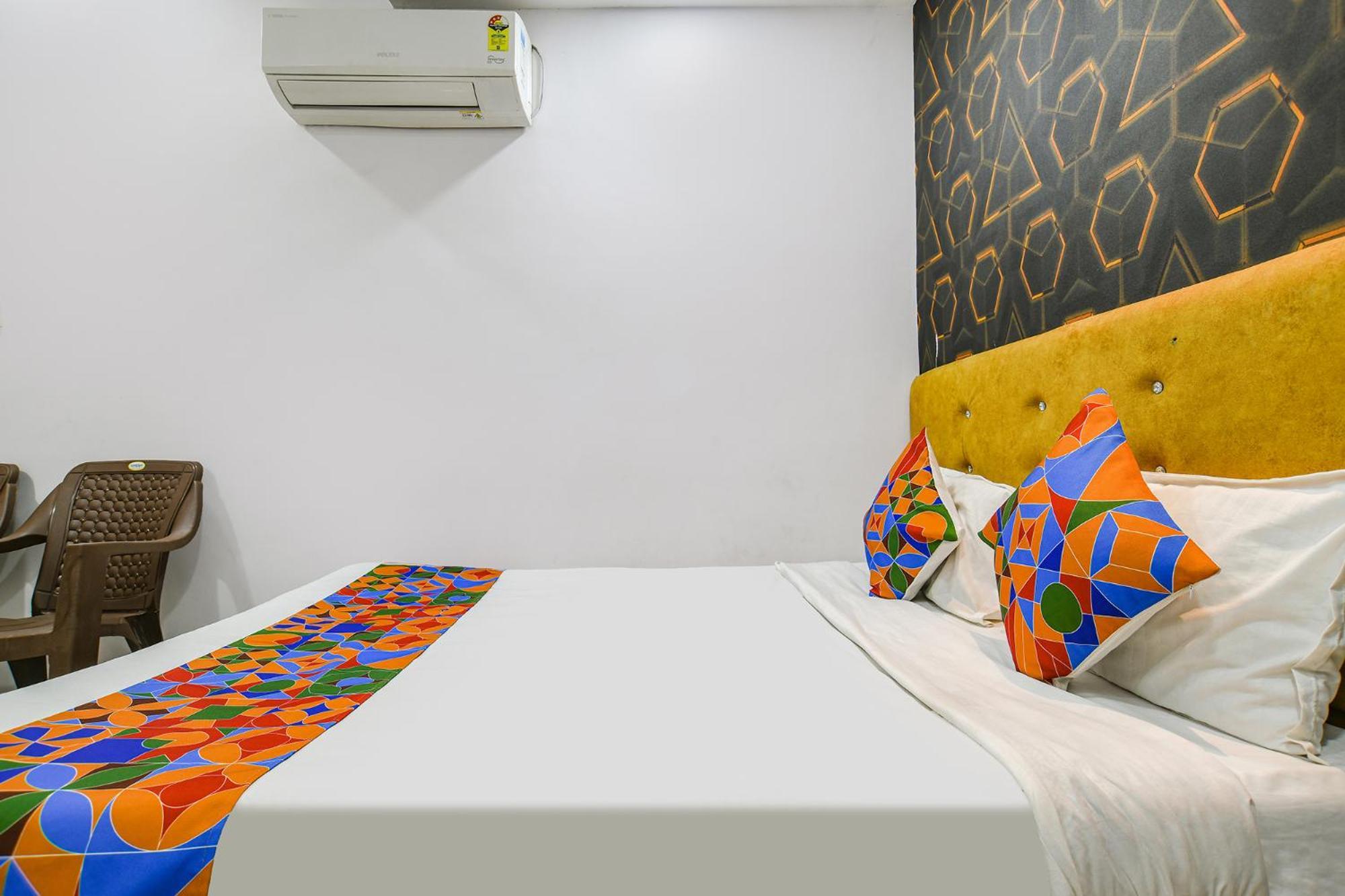 Hotel Fabexpress Shree Indore