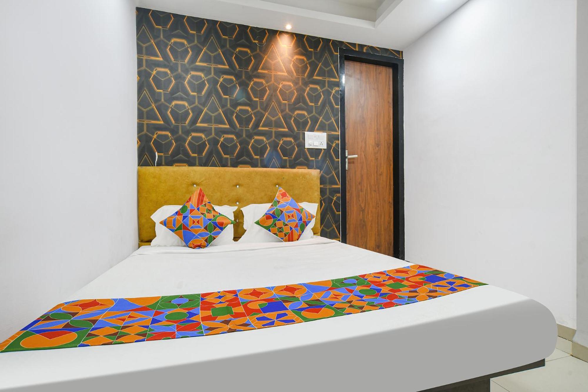 Fabexpress Shree Hotel Indore