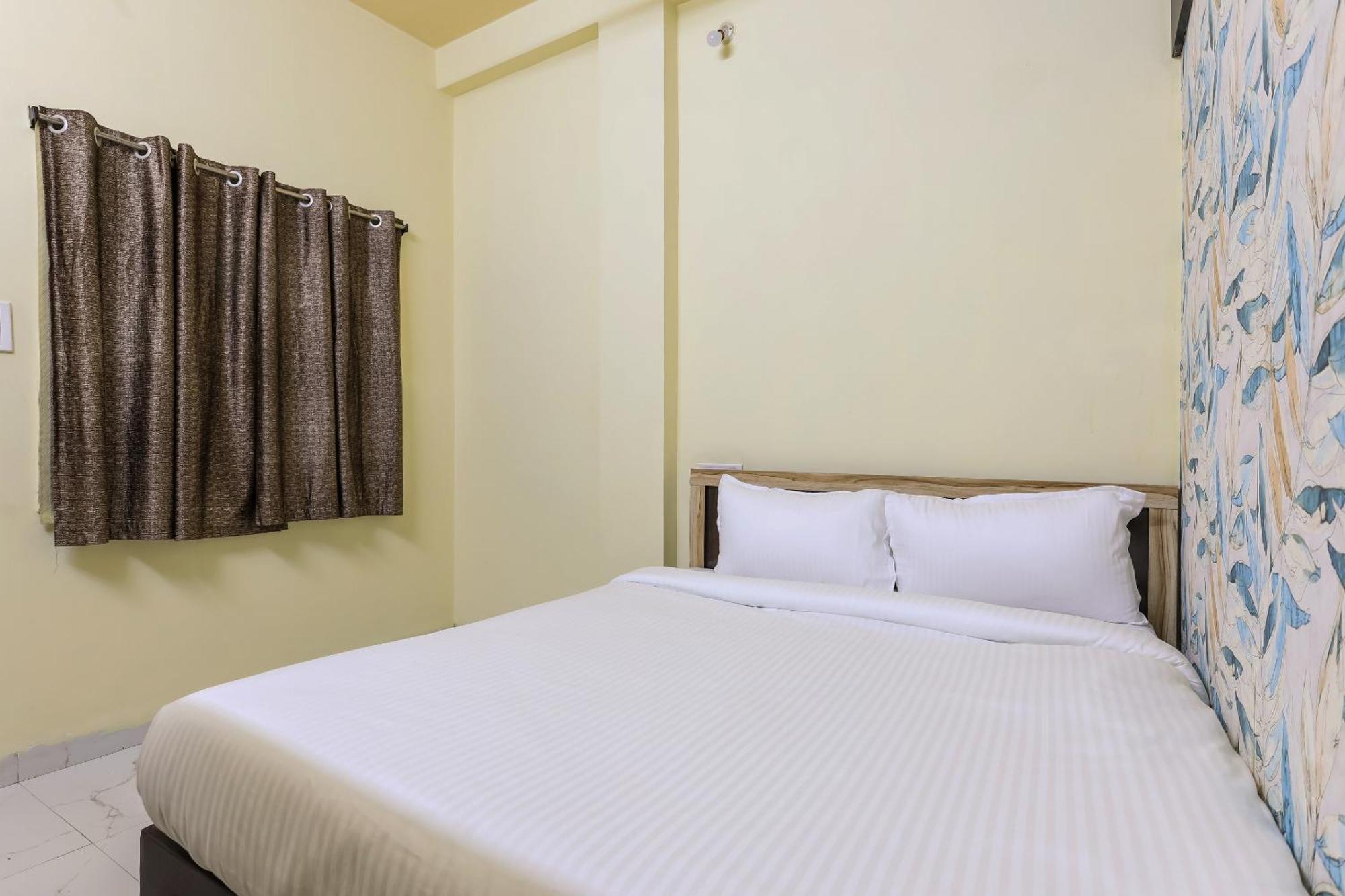 Hotel Oyo Easy Indore