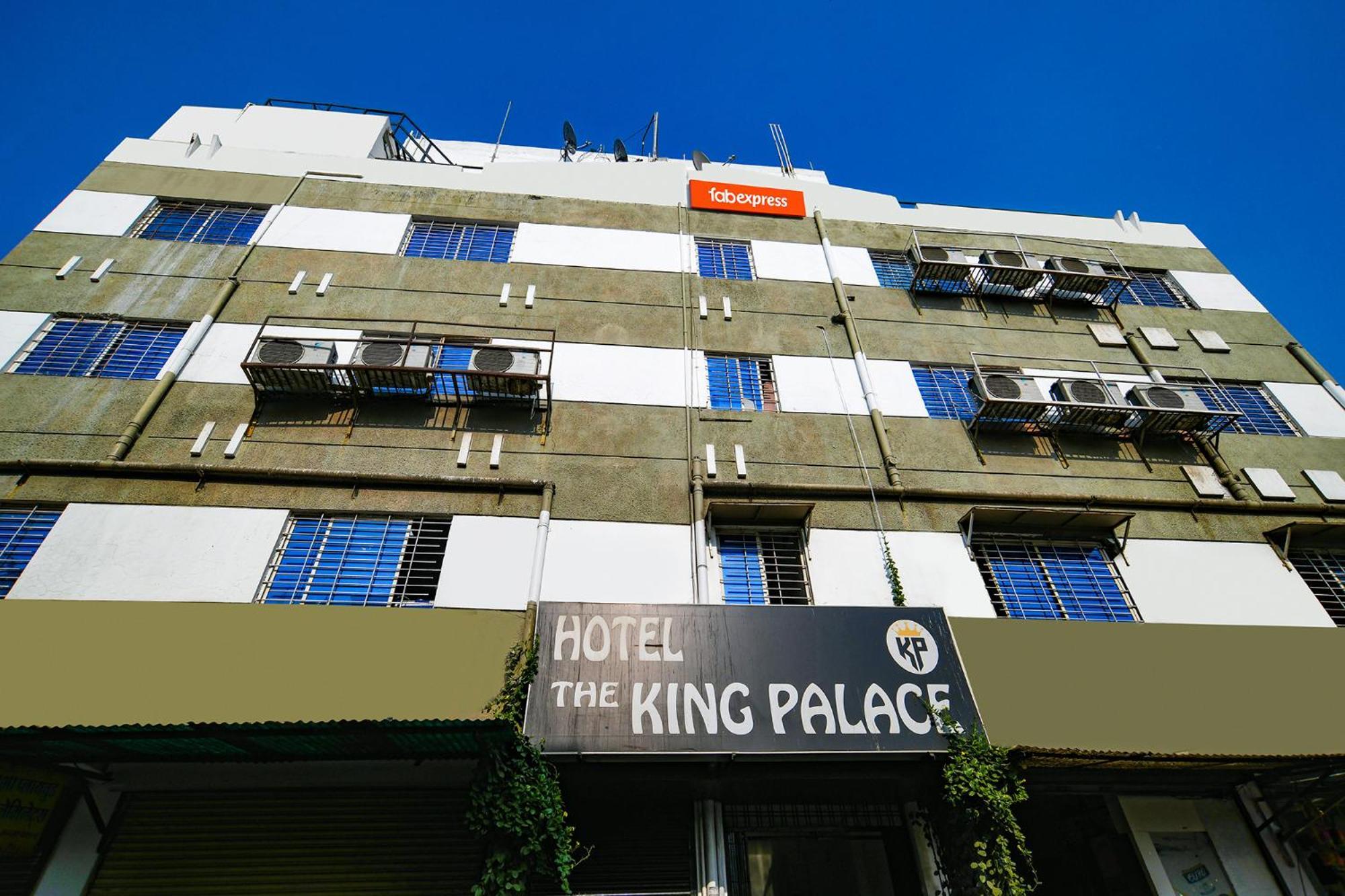 Fabexpress The King Palace Hotel