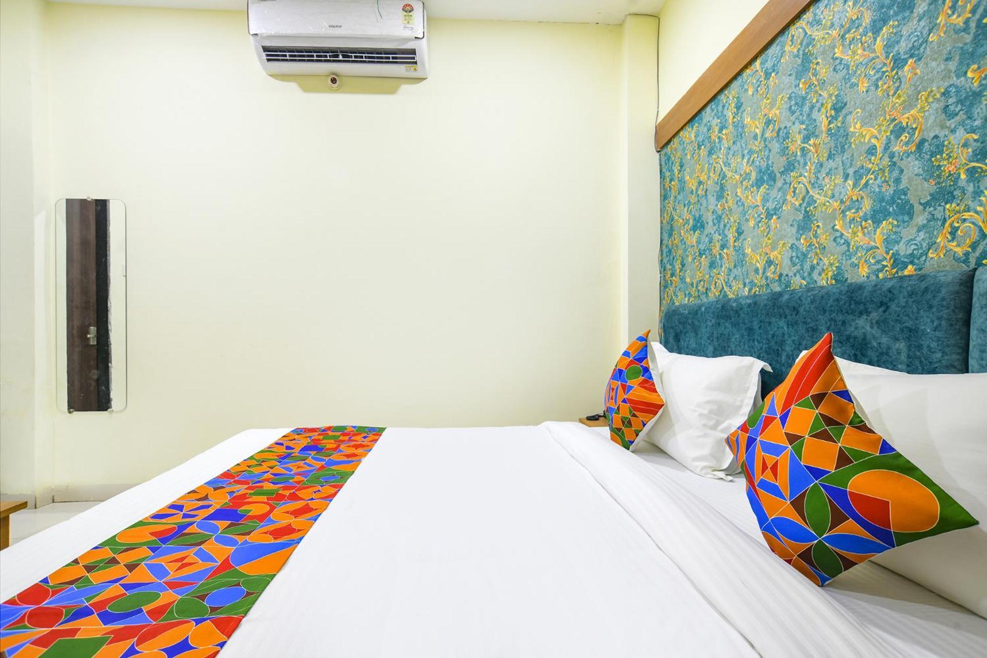 Fabhotel Grand Giriraj